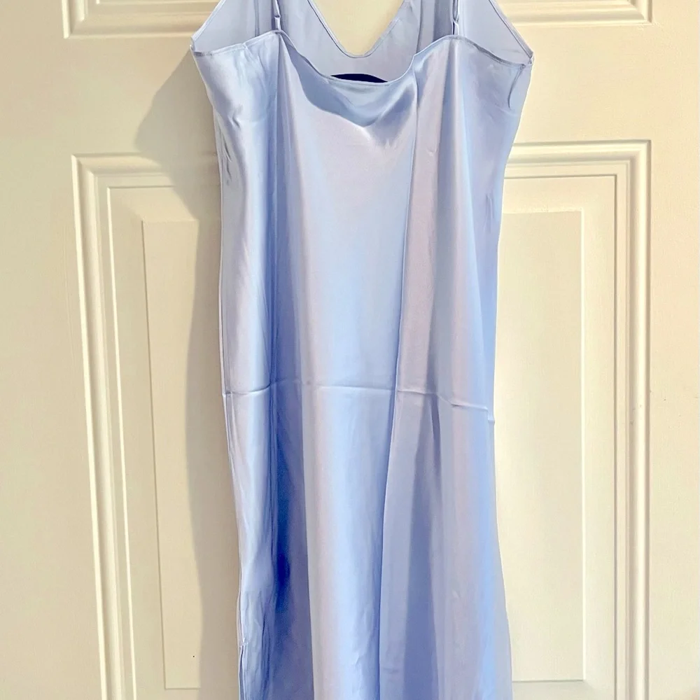 Banana Republic Bliss Silk Slip Dress Petite M, NWOT - Picture 3 of 7